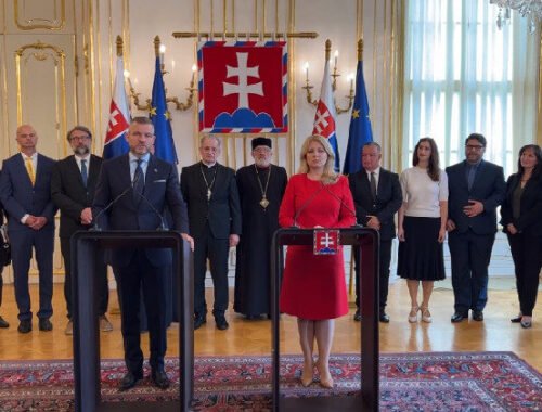 Čaputová a Pellegrini sa stretli so zástupcami cirkví, diskutovali o zmiernení napätia po atentáte na Fica (video)