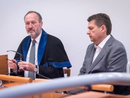Znalcov v kauze Bonaparte nevypočuli, súd pojednávanie zrušil