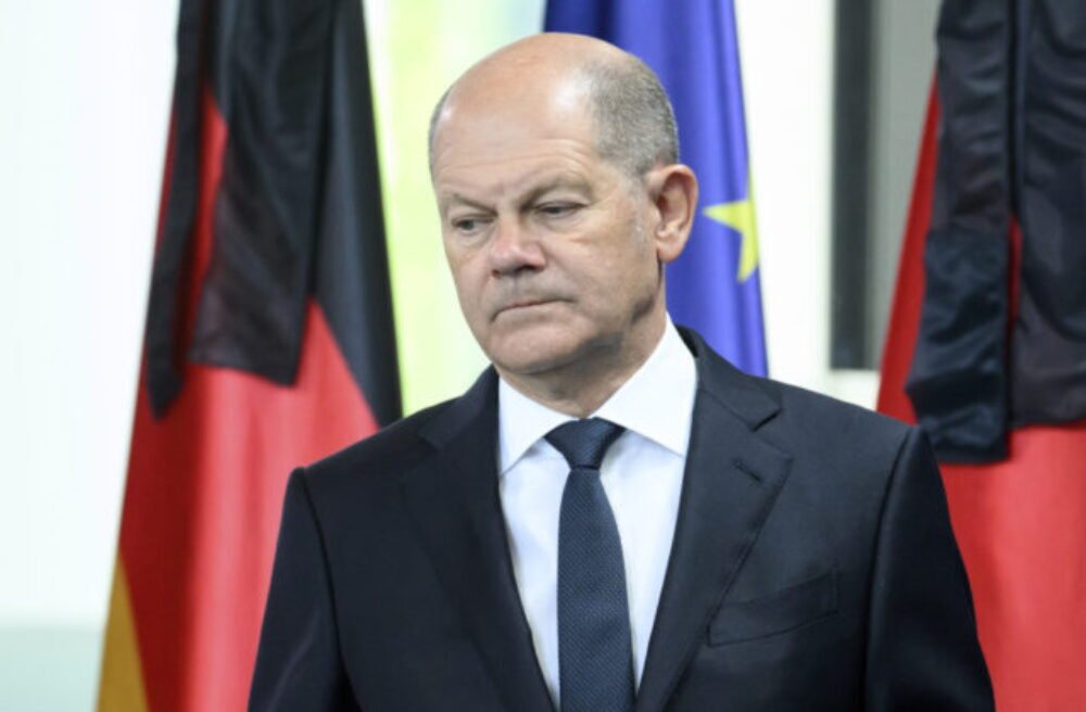 Nemecký kancelár Scholz varoval budúceho predsedu Európskej komisie pre hľadaním podpory u krajnej pravice