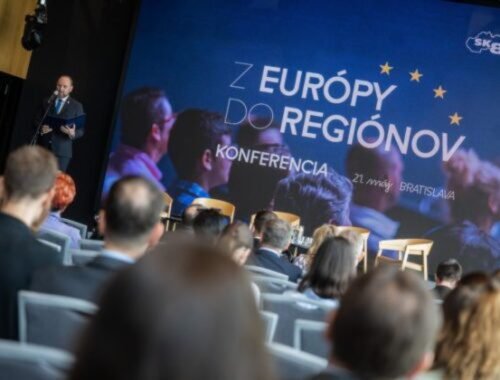 Slovensko naďalej trápia prehlbujúce sa regionálne rozdiely, SK8 vidí riešenie v prepojení samospráv s Európskou úniou (foto)