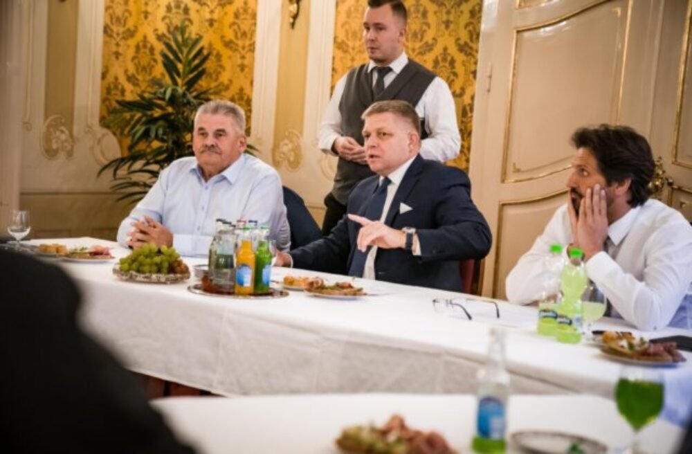 Fico bude pri plnom zdraví možno dokonca roka, povedal Richter