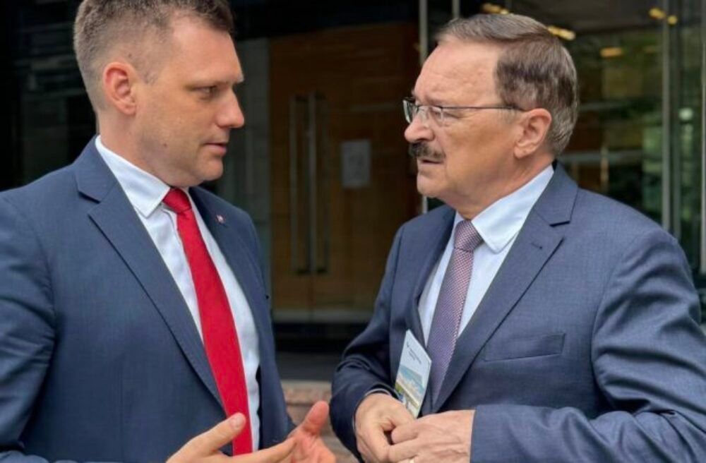 Taraba v Budapešti rokoval o urovnaní sporu Gabčíkovo – Nagymaros. Verí, že 30 ročný spor sa im podarí ukončiť vo vzájomnej úcte (foto)
