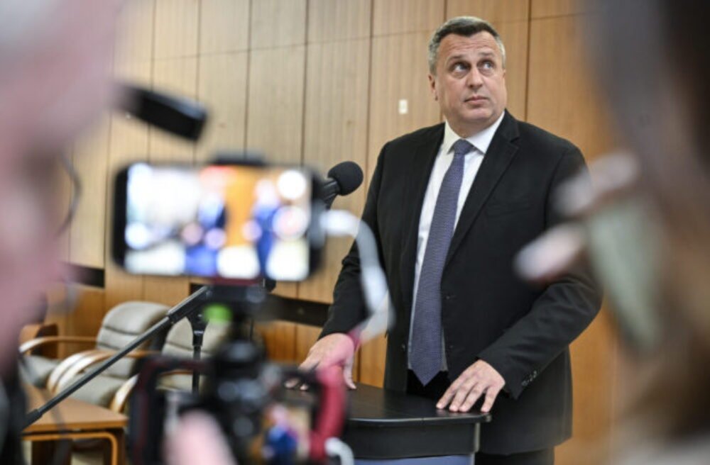 25269_65dc806a1d648569903982-640x420.jpg Primárnym cieľom návrhu SNS je odstránenie diskutujúcich z diskusií pod článkami médií, tvrdí Slovenský syndikát novinárov