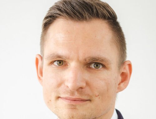 Politológ: Ísť do volieb na kandidátke s vedomím, že sa niekto neplánuje ujať mandátu, narúša úlohu volieb