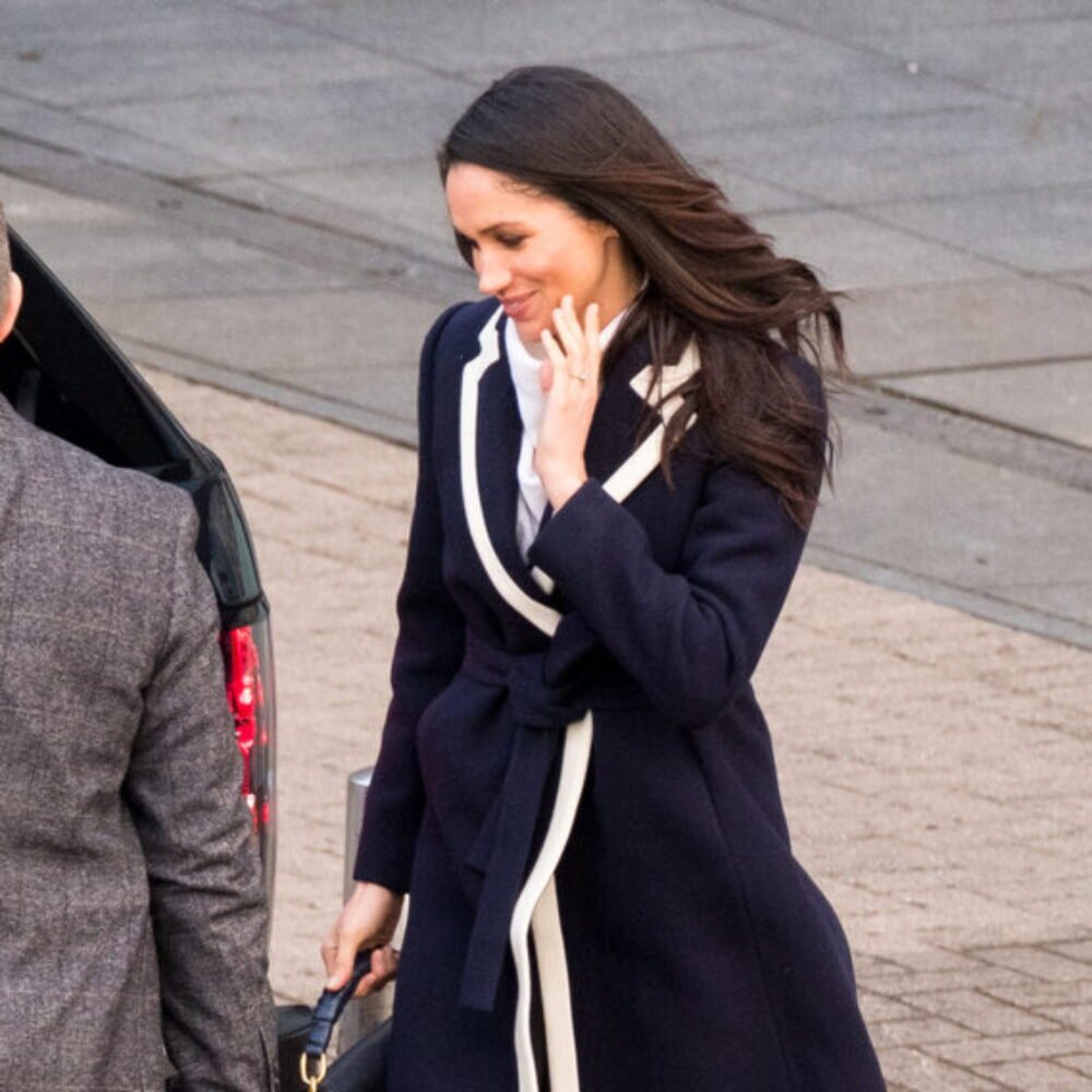 Meghan Markle na ceste po Abuji s náramkom „chrániacim pred zlým okom“. Cena šperku je ŠOKUJÚCA Meghan Markle na ceste po Abuji s náramkom „chrániacim pred zlým okom“. Cena šperku je ŠOKUJÚCA
