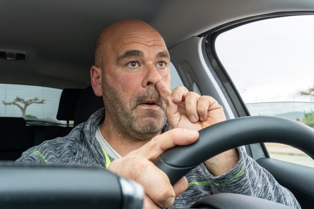 „Nešpáraj sa v nose, nie si prasa“? Nie len to. Vedci varujú pred vážnou chorobou