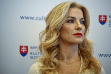 Šimkovičová podľa ministerstva nenesie zodpovednosť za nákup traktorov, obstarávanie mala na starosti Správa rezortných zariadení