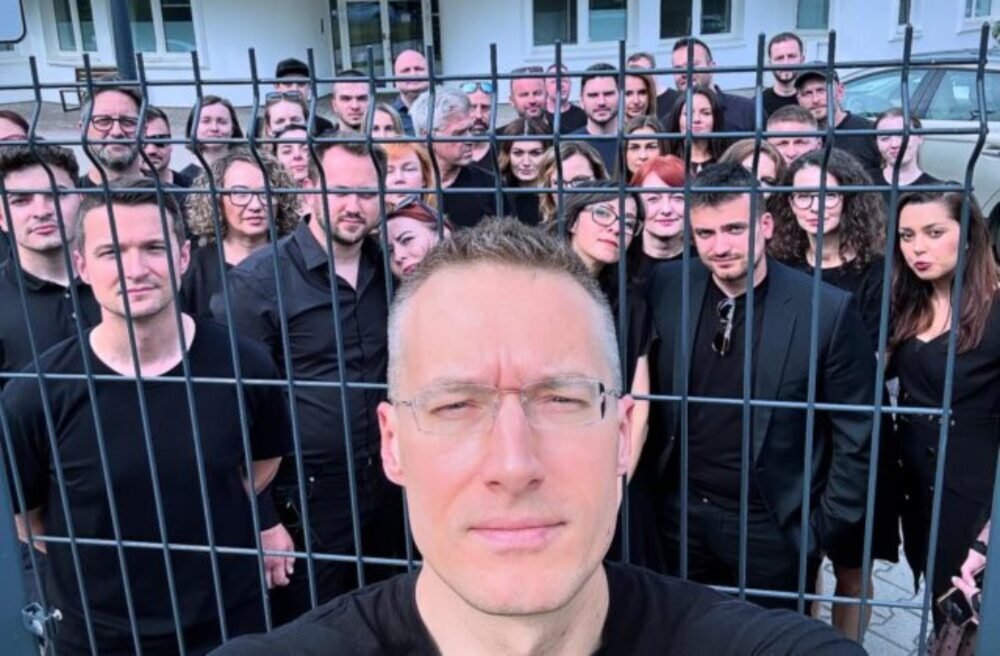 26044_445772415_10168643148245593_47956456637359503_n-e1717582480611-640x420.jpg Markíza končí rokovania so štrajkovým výborom. Na výpovede redaktorov je pripravená