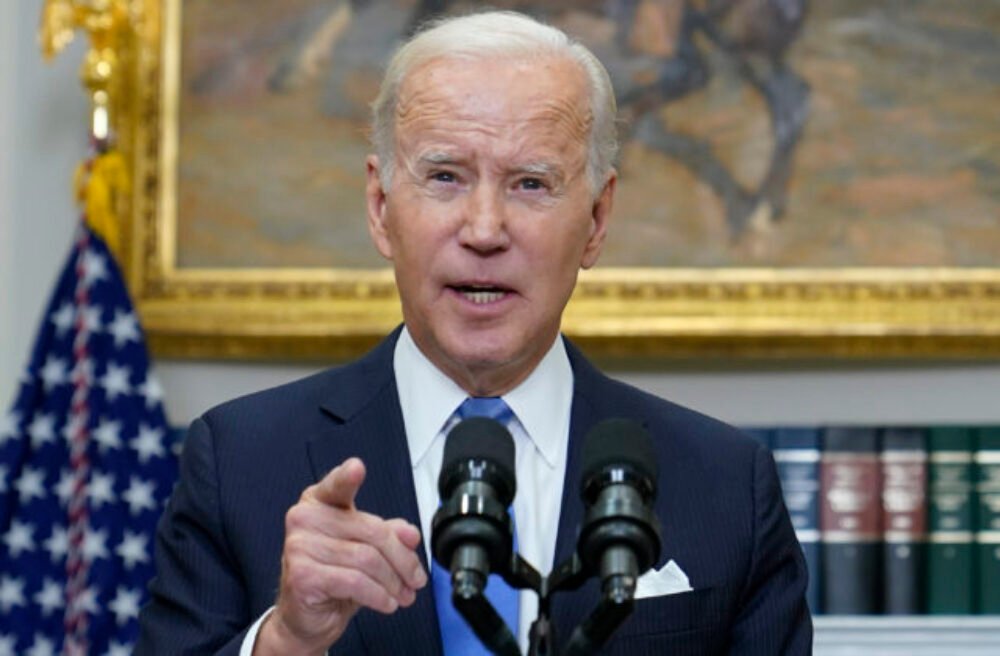 Ukrajina nemá povolenie od USA na použitie nimi dodaných zbraní v hĺbke ruského územia, potvrdil Biden