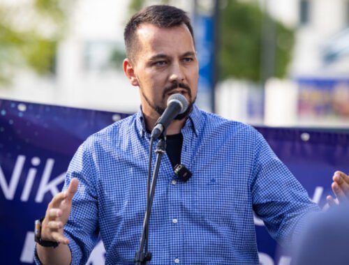 Na policajnom prezídiu riešia, ako sa zbaviť čurillovcov. Tvrdí podpredseda Demokratov Šeliga – VIDEO
