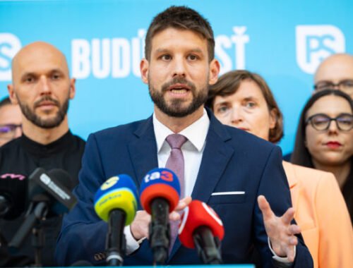 Vláda pri rozdeľovaní dotácií opäť zvýhodnila obce s koaličným vedením, kritizujú progresívci