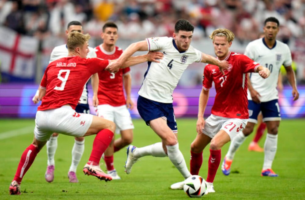 Angličania majú po remíze na ME vo futbale na konte štyri body, no kritika na ich adresu rastie