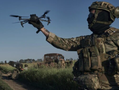 Ukrajina má kapacity na výrobu troch miliónov dronov ročne, potrebuje však finančné prostriedky