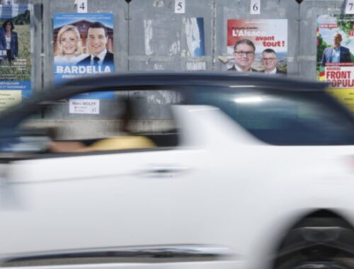 Pred druhým kolom parlamentných volieb vo Francúzsku sa odohralo viac ako 50 útokov na politikov a aktivistov