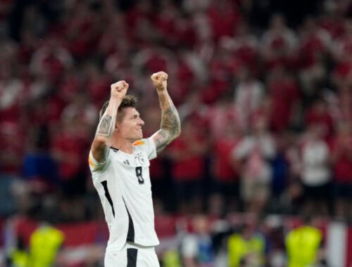 Havertz a Musiala predĺžili kariéru Tonyho Kroosa minimálne do piatka, kouč Dánska sa hneval na systém VAR