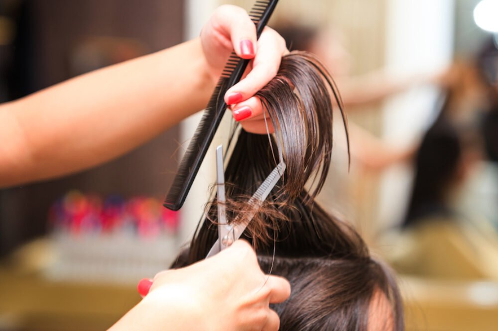Žiadne pixie! Vracia sa „mullet hair“, ktorý milovali naše babičky. Omladzuje a dodáva sviežosť
