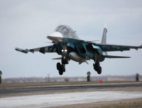 Na zastavenie postupu Ruska je nutné zničiť jeho bombardéry zhadzujúce riadené bomby, tvrdí Kuleba