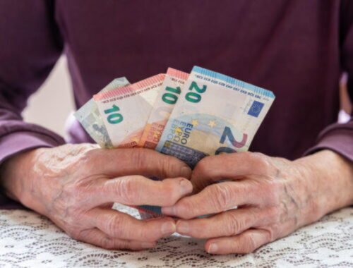 Polícia opäť upozorňuje na podvodné telefonáty, seniorka prišla o viac než pätnásťtisíc eur