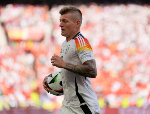 Toni Kroos pred koncom svojej kariéry splnil úlohu, Nemcom pomohol k návratu do popredia
