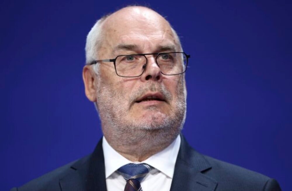 Členstvo Ukrajiny v NATO je „pevne dané“, vyhlásil estónsky prezident Alar Karis