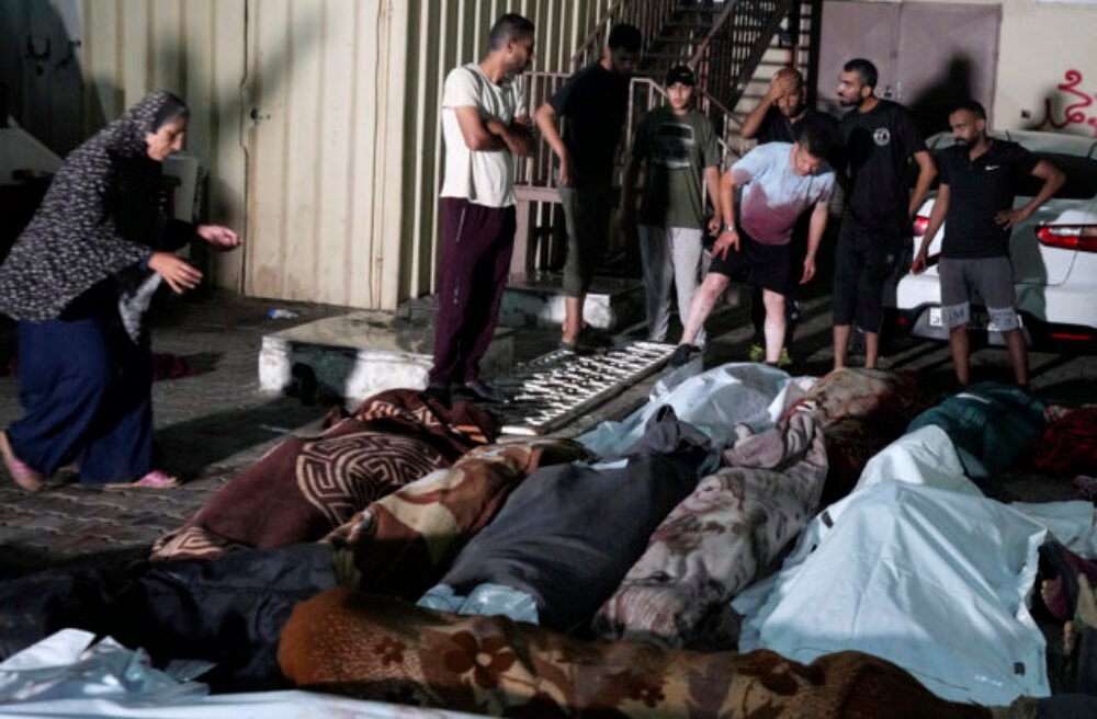 Počet palestínskych obetí vojny medzi Izraelom a Hamasom stúpol nad 38-tisíc, veľká časť z nich sú ženy a deti