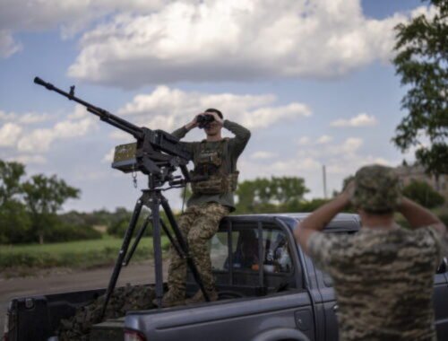 Rusi násilne zadržiavajú deti z Luhanskej oblasti vo vojenskom tábore v Novosibirskej oblasti