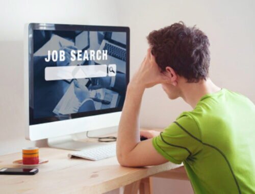 Nezamestnanosť mladých na Slovensku stagnuje, rozdiely medzi pohlaviami sa zvyšujú