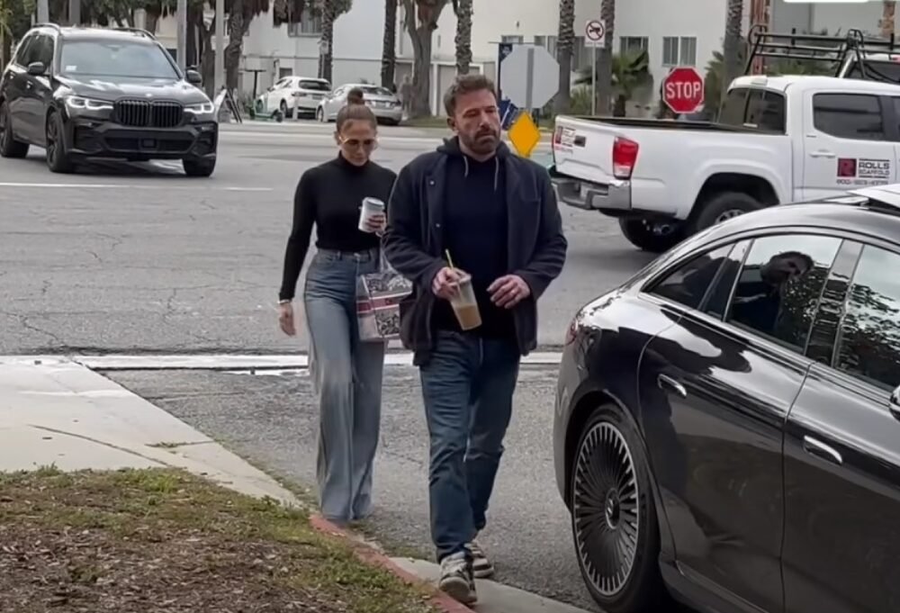 Médiá uvádzajú, že šance na záchranu manželstva Jennifer Lopez a Bena Afflecka sú „NULOVÉ“. Speváčka „chce leto plné ZÁBAVY“