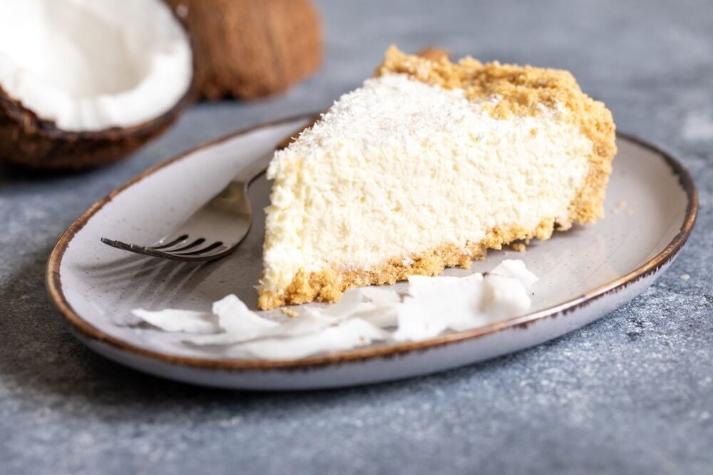 Do tvarohu som pridala len 100 g a úplne som zmenila chuť tvarohového koláča. Perfektné na leto