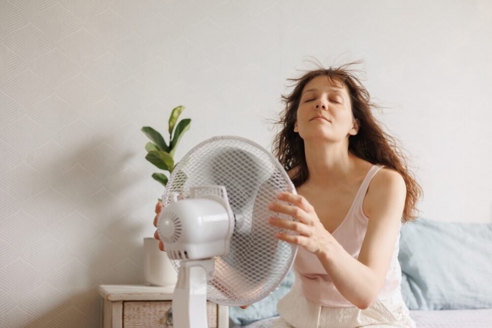 Po búrke dajte ventilátor na parapet. Môj sused to robí roky a nikdy sa nesťažuje na teplo Po búrke dajte ventilátor na parapet. Môj sused to robí roky a nikdy sa nesťažuje na teplo