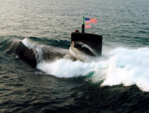 USA posielajú na Blízky východ raketovú ponorku s jadrovým pohonom, chcú odradiť Irán od rozsiahleho útoku na Izrael