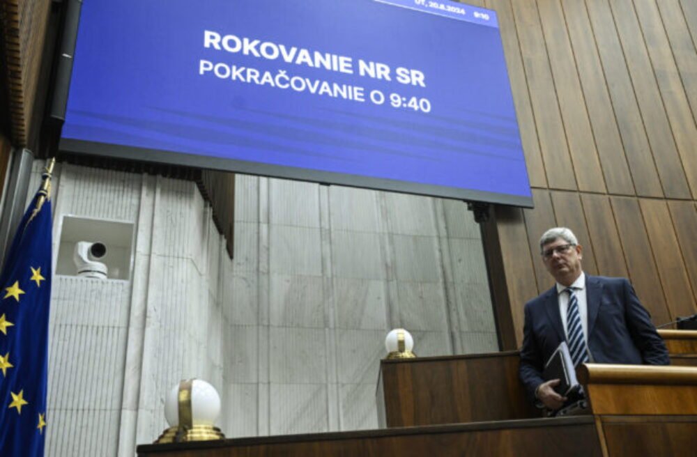 37530_66c4479cead51331392084-640x420.jpg Parlament odložil odvolávanie Suska, poslancom sa nepodarilo otvoriť mimoriadnu schôdzu ani na druhýkrát