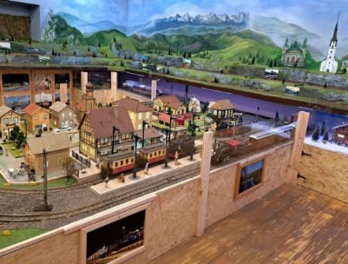 Svet na koľajniciach približuje stála expozícia železníc v Spišskej Novej Vsi, stovky návštevníkov láka novinka (video+foto)