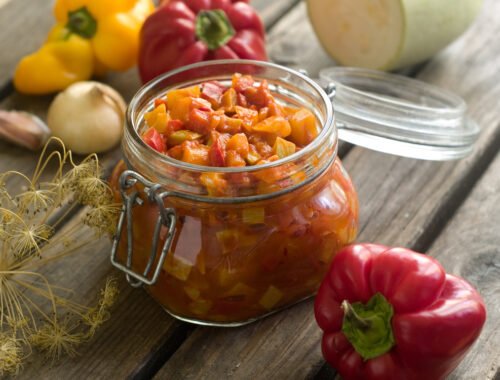 Babička robí na zimu najlepšie lečo. Nezostane ani kvapka omáčky