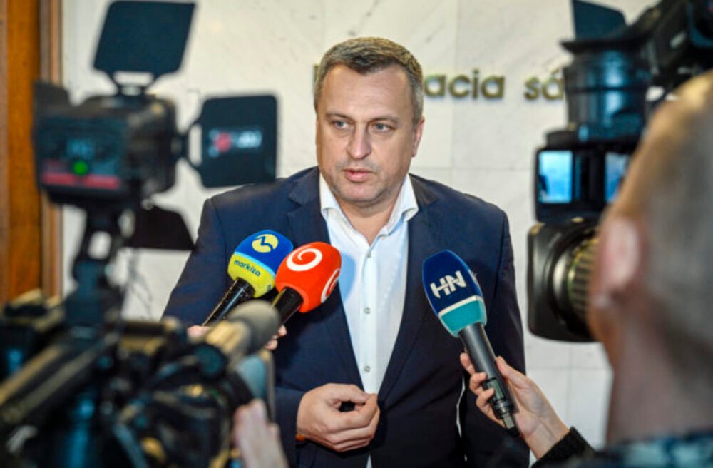 Otázka predsedu parlamentu zostáva nevyjasnená a diskusie pokračujú, priznáva Danko