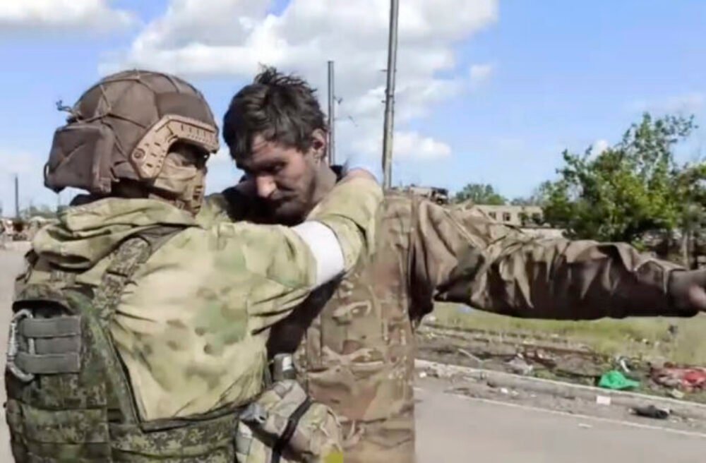 Rusi doteraz popravili viac ako sto zajatých Ukrajincov, podľa ombudsmana však môže byť realita podstatne horšia