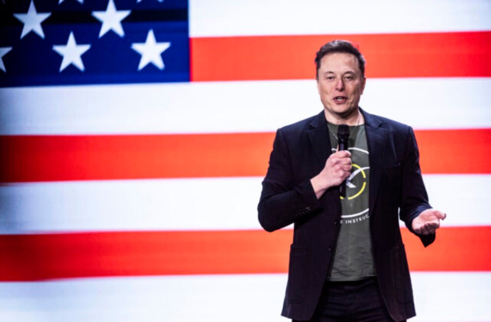 Elon Musk sľubuje milión dolárov denne voličom, ktorí podporia Trumpovu petíciu