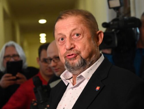 Harabin obviňuje prokurátorov z trestnej činnosti, tí sa voči jeho tvrdeniam ohradili