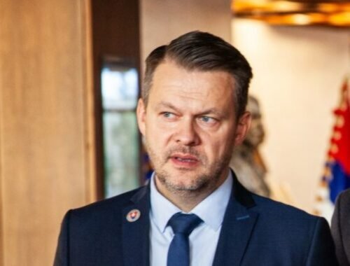 MIRRI podpísalo 15 zmlúv za osem miliónov eur. Modernizácia čaká cesty, mosty aj viaceré školy