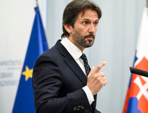 Zastavme korupciu podáva podnet pre nákup na Kaliňákovom ministerstve, ide o Tatrovky za približne 700 miliónov eur bez súťaže