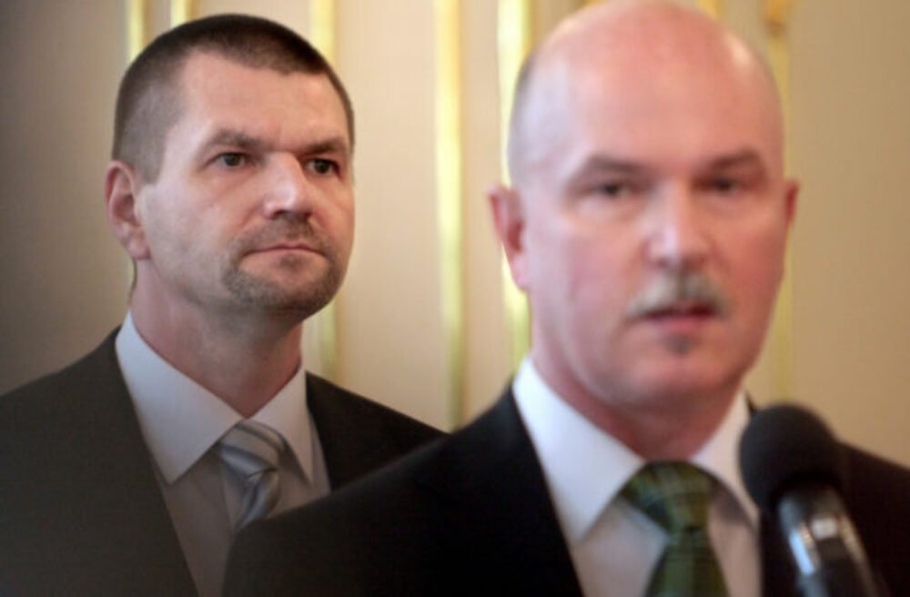 Exminister Janušek z kauzy nástenkového tendra si odpyká zvyšok trestu v domácom väzení, zostáva mu 1 746 dní