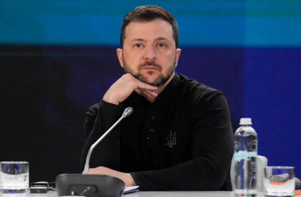 Zelenskyj pricestoval do Londýna na rokovanie s britským premiérom Starmerom