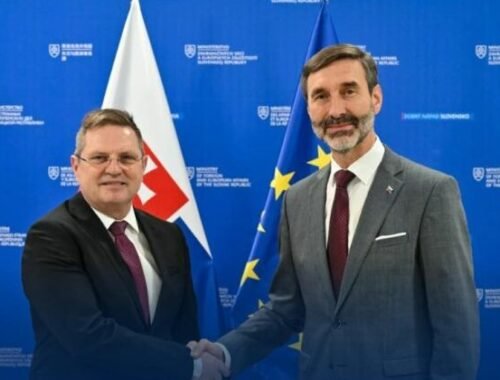Novým slovenským veľvyslancom v Česku bude Muránsky, asistent poslanca Smeru Faiča – FOTO