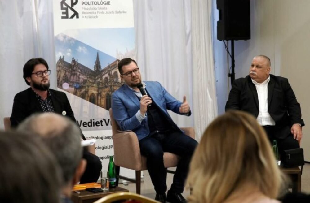 Poslanci Šimko a Sitkár plánujú do parlamentu predložiť vlastný návrh o mestských častiach v Košiciach