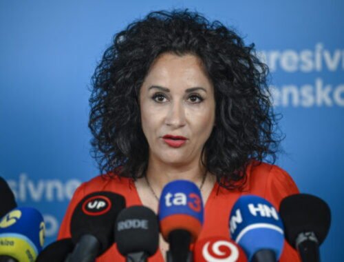 Progresívci žiadajú mimoriadne zasadnutie výboru pre kultúru a médiá, Jaurová kritizuje drastické škrty vo financovaní – VIDEO