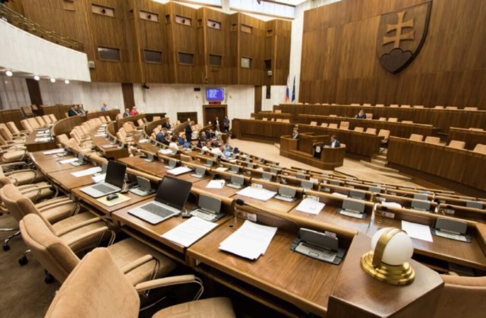 Participácia občanov na tvorbe verejných politík nie je lobing, tvrdí stredisko pre ľudské práva