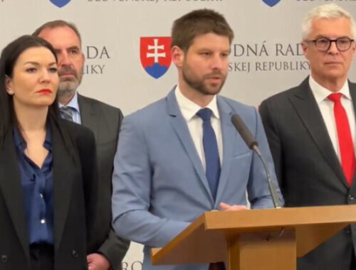 Zavedením ciel sa Slovensko podľa progresívcov rúti do najväčšej ekonomickej katastrofy, Fico stále mlčí – VIDEO