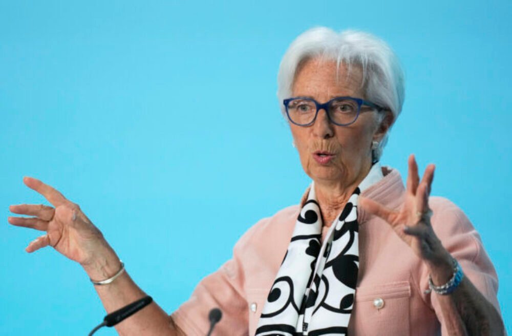 ECB znížila úrokové sadzby o štvrť percentuálneho bodu