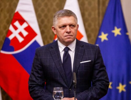 Politológ: Premiérova cesta do Moskvy ťahá Slovensko mimo jeho prirodzený bezpečnostný priestor, kde je zaručená jeho národná suverenita