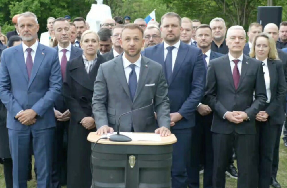 Ani Moskva, ani Kyjev. Hlas-SD si Deň víťazstva pripomenul po svojom a odmieta politické hry – VIDEO, FOTO